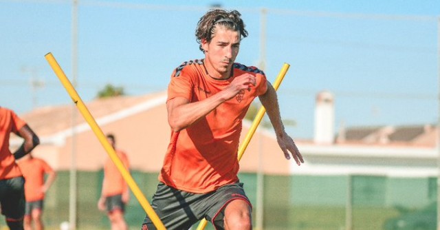 El Elche prepara el partido ante el Alavés en su nuevo campo de entrenamiento