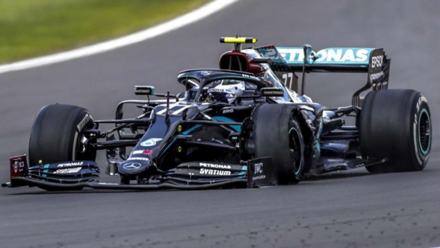 Hamilton más líder tras igualar el récord de Schumacher