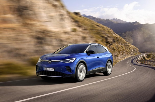 Volkswagen continúa con su ofensiva eléctrica con el nuevo ID.4, su primer todocamino eléctrico