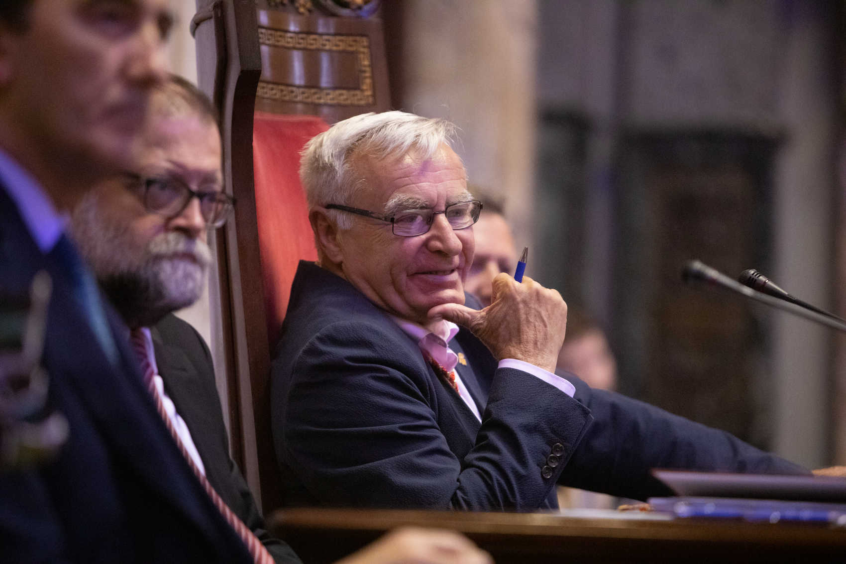  Joan Ribó en su investidura como alcalde de València. Foto: ESTRELLA JOVER  - 