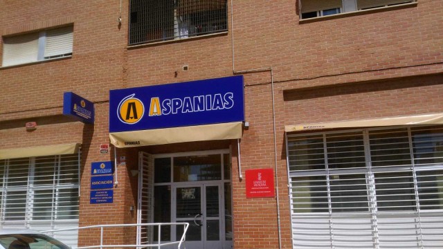 Anoa y Aspanias tendrán nuevas sedes en Elche por una permuta con Pimesa, que se queda con locales en San Antón