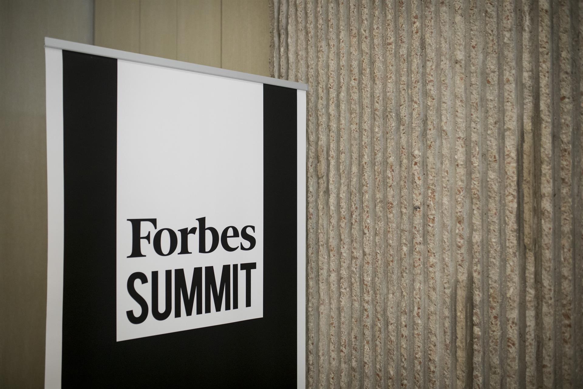 Expertos de Aquaservice, Naturgy e Indra debaten sobre economía circular en el Forbes Summit Sustainability