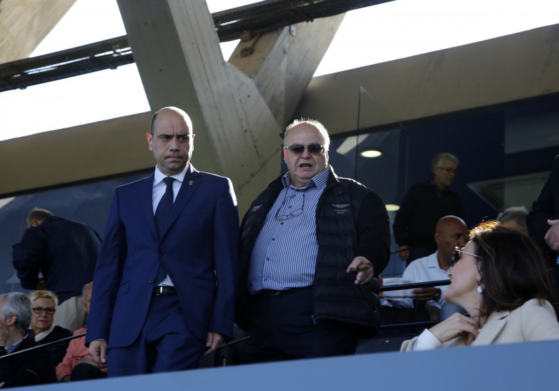 Ramírez amenaza con irse si Hacienda no acepta su 