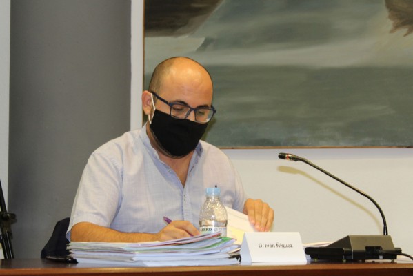 Novelda sube la tarifa del agua un 10% para pagar los intereses de la prórroga a Aqualia