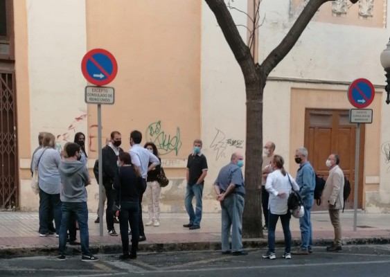 Cultura inspecciona el edificio del cine Ideal para concretar su protección ante el hotel de Baraka