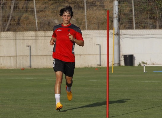 El Valencia CF sigue de cerca a Lluis López, central del Espanyol B