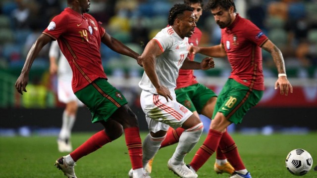 España y Portugal firman tablas con debut de Traoré y Campaña