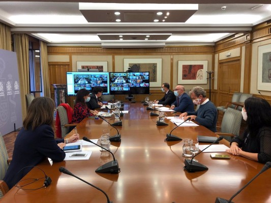 Sanidad y CCAA acuerdan comenzar en noviembre la evaluación independiente de la pandemia