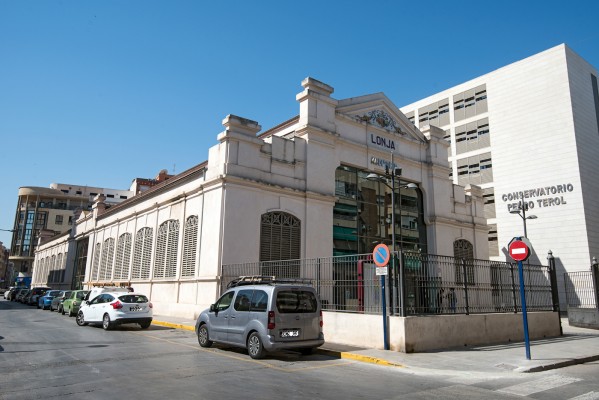 El servicio de grúa municipal de Orihuela carece de contrato en vigor desde hace cinco meses