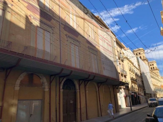 La subasta de los aparejadores: la covid frustró el proyecto para pisos turísticos de su ganador