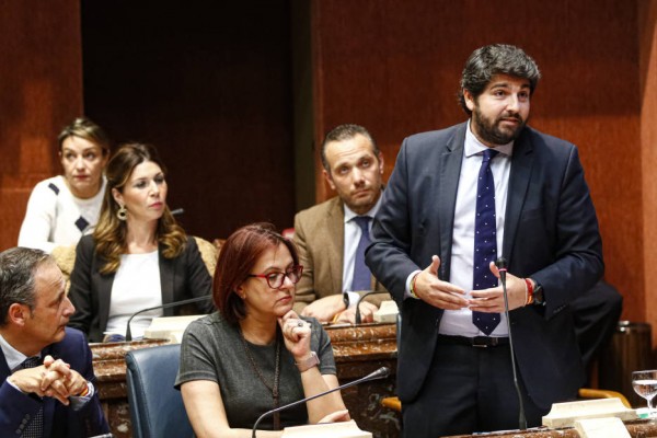 Miras aplaza sus explicaciones  en la Asamblea sobre la segunda ola... y la oposición le tacha de 