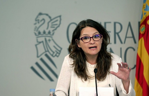 Oltra descarta volver al 'modelo PP' tras la suspensión cautelar del pluringuismo
