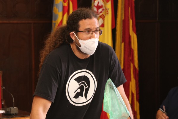 Sagunto reclama un servicio de autobuses directo al campus de Burjassot