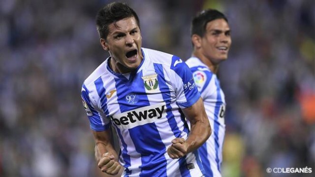 El Elche incorpora al delantero argentino Guido Carrillo