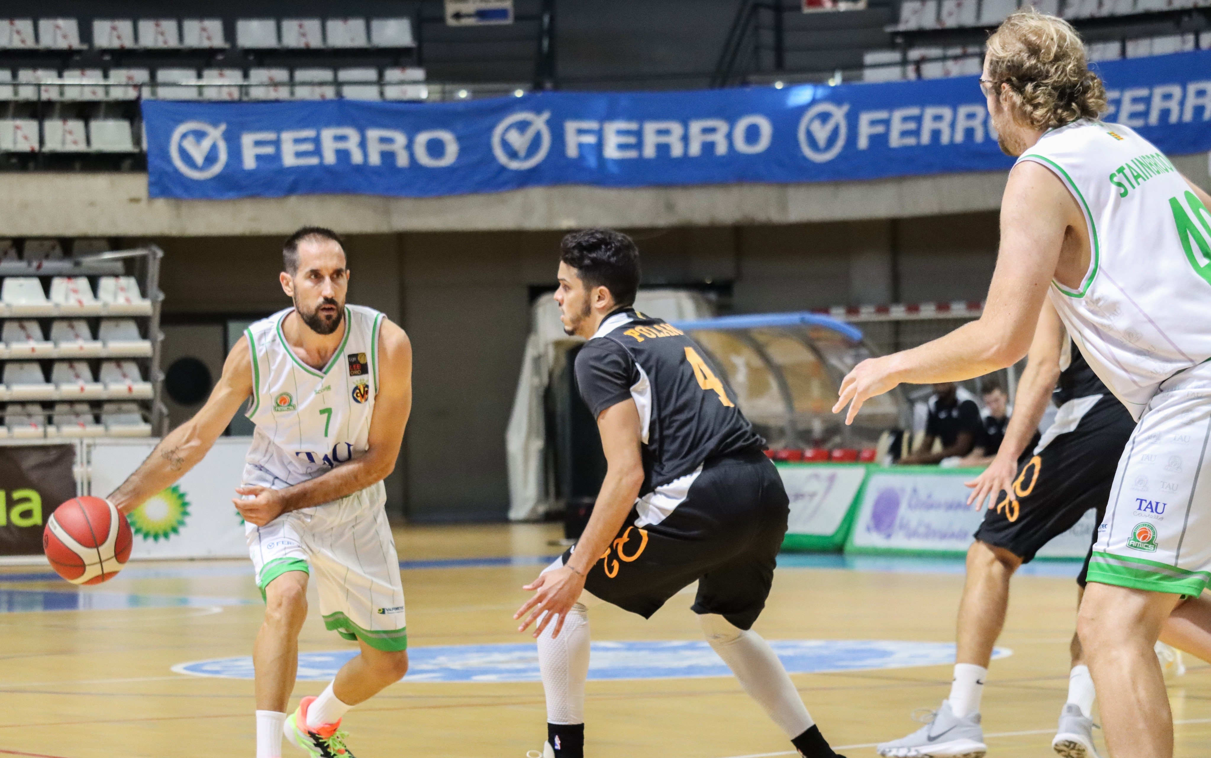 El TAU Castelló pierde ante el Força Lleida en su cuarto amistoso de pretemporada (80-83)