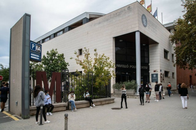 La UPV decide investigar a los estudiantes que participaron en las fiestas del Colegio Galileo 