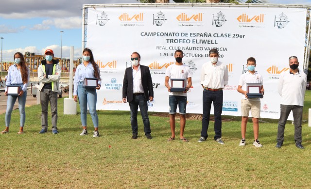Paula Laiseca y Elena Barrio y Álvaro Alonso y Guillermo Castellano se hacen con el título Nacional de 29er y con Trofeo Eliwell