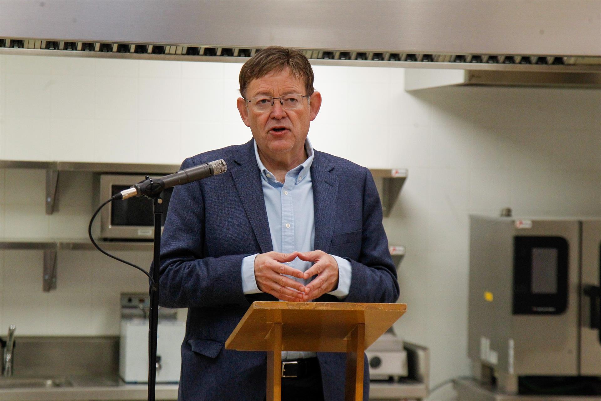 Puig asegura que el nuevo bono de viajes 