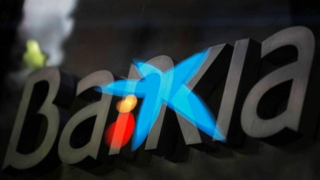 CaixaBank y Bankia pierden 2.544 millones en bolsa desde el anuncio de su fusión hace un mes
