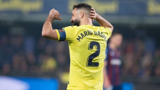 Mario Gaspar: 