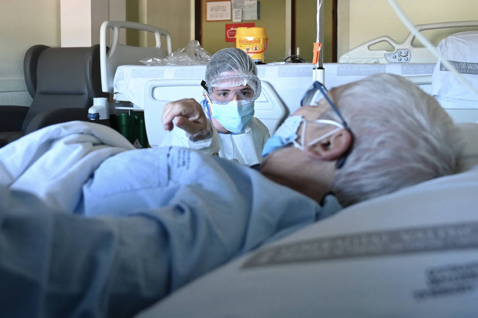 Sanidad contabiliza 60 contagios en la provincia y dos brotes en Castelló, uno laboral y otro social