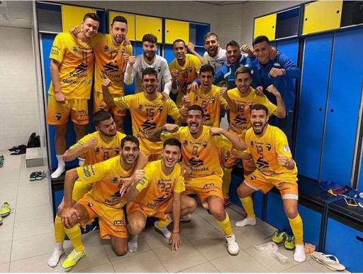 El Peñíscola se estrena a lo grande con victoria a domicilio frente al Barcelona (3-4)