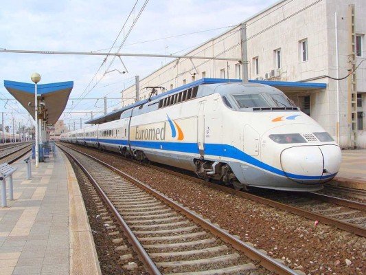 Arranca la campaña de Euromed para viajar desde la Comunitat a Barcelona por 20 euros