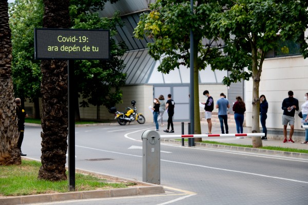 La dirección del Galileo Galilei admite la dificultad para frenar las fiestas de los estudiantes