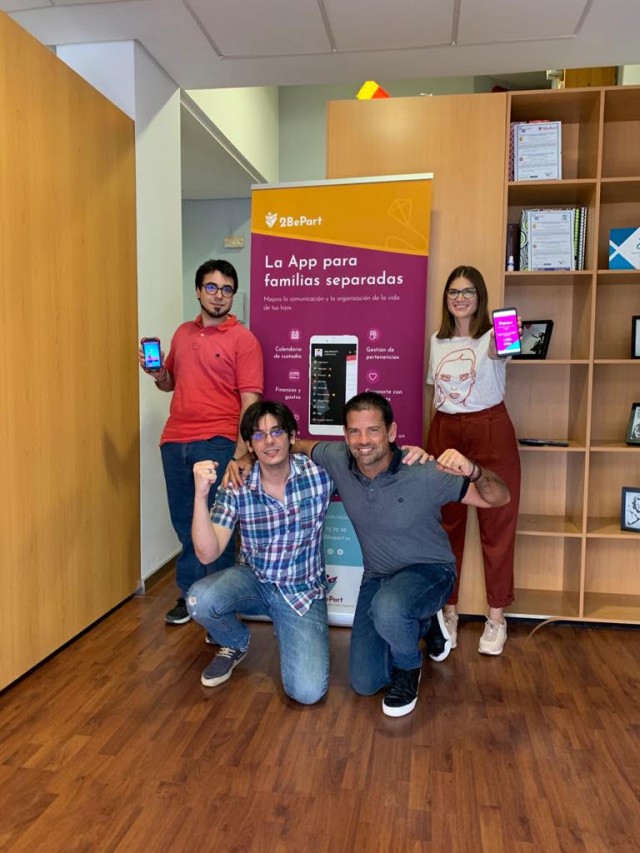 Una app para familias separadas y divorciadas, ganadora del reto Insurtech del programa Santalucía Impulsa Startups