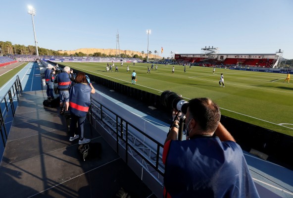 La RFEF pone a disposición del fútbol no profesional 200.000 test de Covid-19