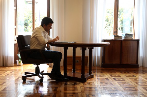 Mazón defiende la necesidad de buscar el mayor consenso posible para el futuro Centro de Congresos de Elche 