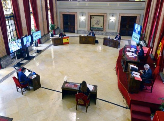 El 'indulto' del déficit puede liberar hasta 100 millones de euros a los ayuntamientos de la Región 