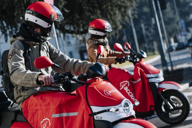 Acciona extiende a Málaga su negocio de motocicletas compartidas