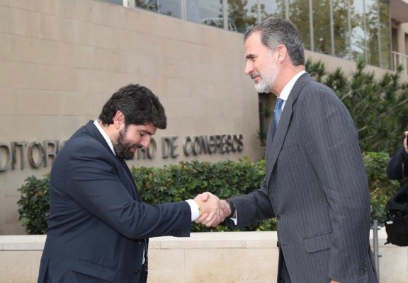 El Ejecutivo regional condena 