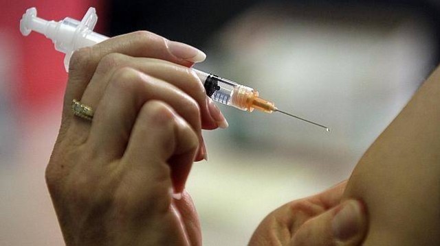 Los farmacéuticos ponen en marcha una campaña para que la población de riesgo se vacune de la gripe