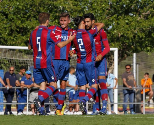 El Atlético Levante se juega la permanencia en San Sebastián de los Reyes
