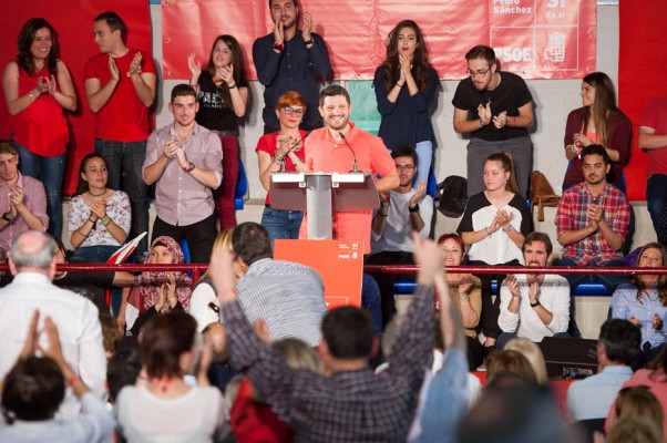 Los pactos de delegados por el congreso del PSOE se cobran la dimisión del secretario provincial David Cerdán