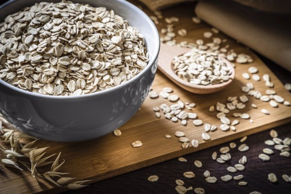 La ingesta diaria de avena ayuda a reducir los niveles de colesterol en la sangre