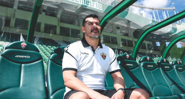 Almirón se sentará en el banquillo