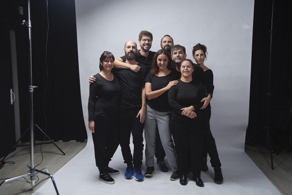 El Romea levanta el telón con un aforo para 350 espectadores y con el estreno de una obra sobre el valor de la diferencia