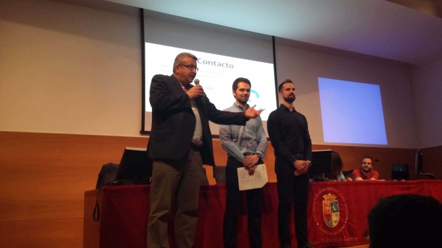 Alumnos de la EPSA diseñan con cuatro empresas 'apps' para combatir la violencia de género