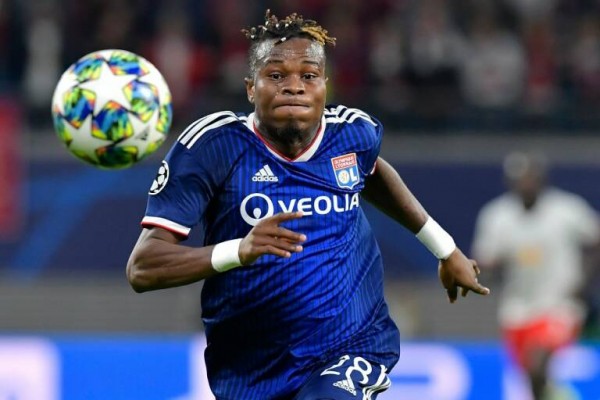 El Elche hace oficial cesión del defensa Youssouf Koné
