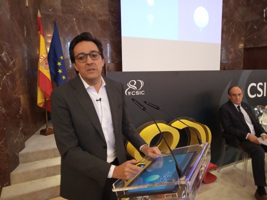La Facultad de Informática de la UMU premia al murciano Darío Gil, director de IBM Research