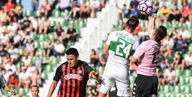 El Elche puede bajar a Segunda División B en Cádiz incluso con un empate