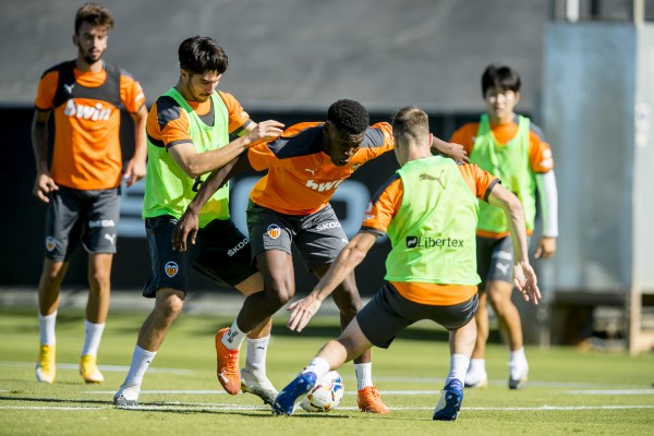Soler, Racic, Cillessen y Diakhaby se quieren apuntar a Anoeta