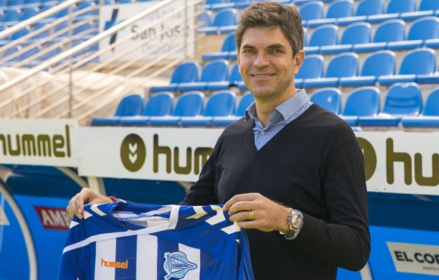Pellegrino no seguirá en el Alavés