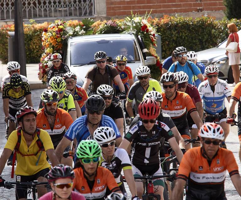 El único ciclista ileso de accidente de Oliva: 