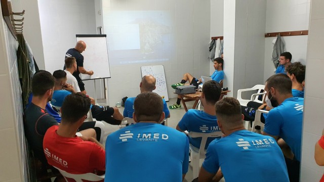 El Benidorm someterá a sus jugadores a nuevos test de Covid-19 y decidirá si viaja a Austria
