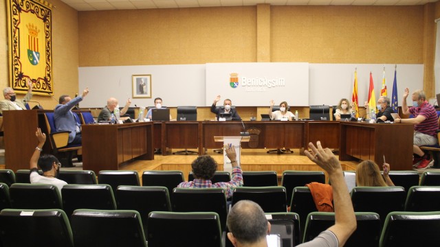 Benicàssim aprueba iniciar los trámites para rebajar el coeficiente del IBI para 2021