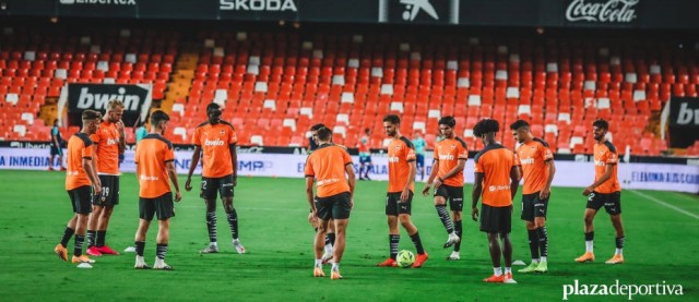 El Huesca examina a la defensa del Valencia